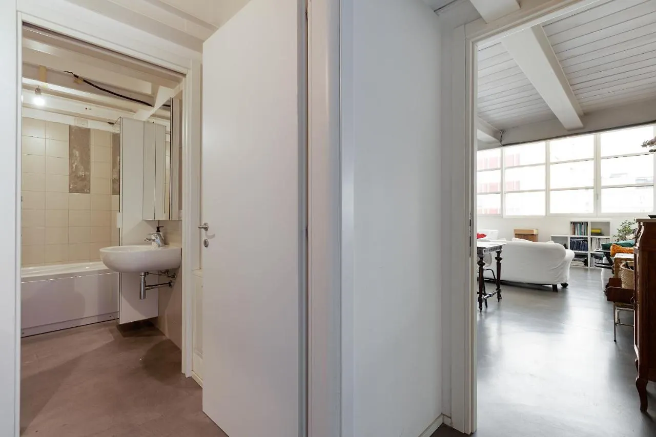 דירות מילאנו Comfy Apt With Terrace - Mm1 Turro