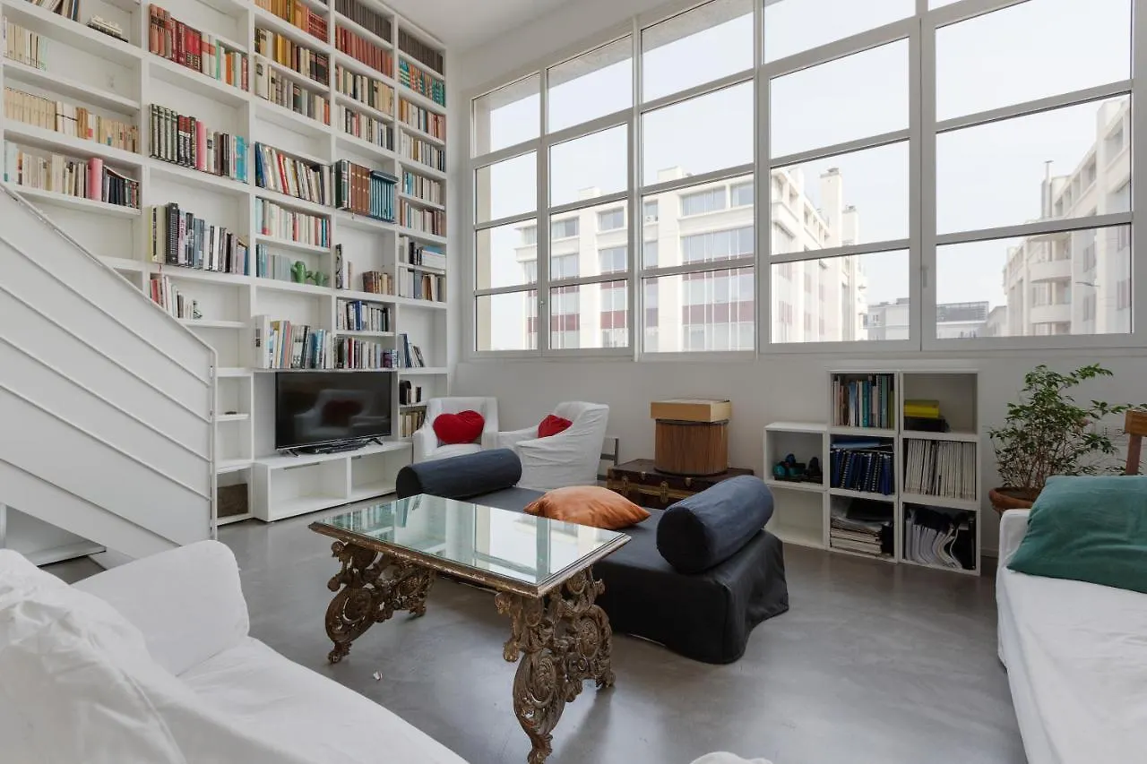 Comfy Apt With Terrace - Mm1 Turro Apartment Milan 0*,  Italy