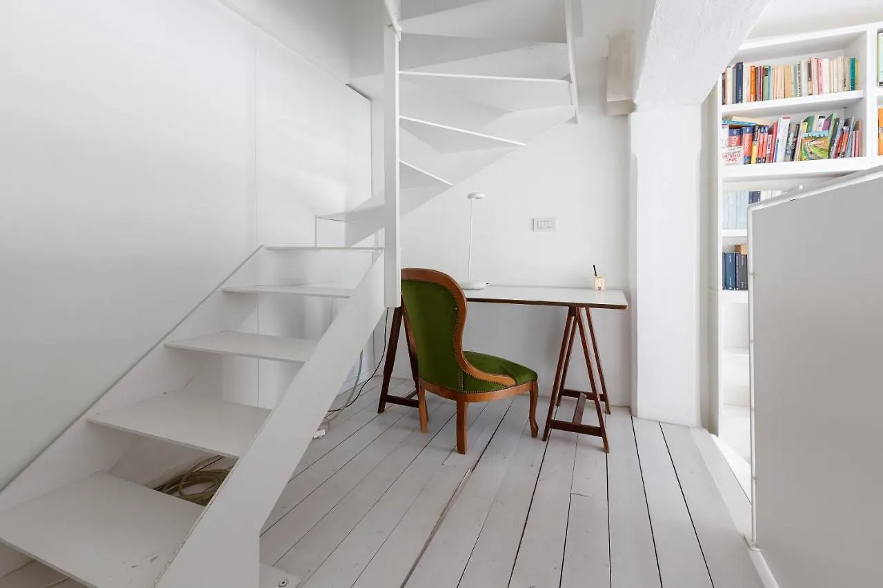 Comfy Apt With Terrace - Mm1 Turro Apartment Milan 0*,  Italy